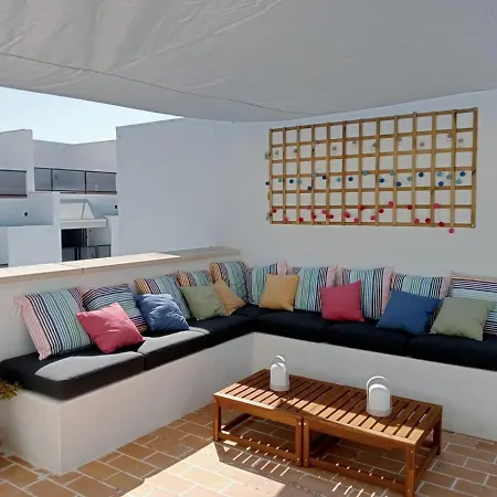Casa Playa La Fontanilla Sotolodge Semesterbostad *